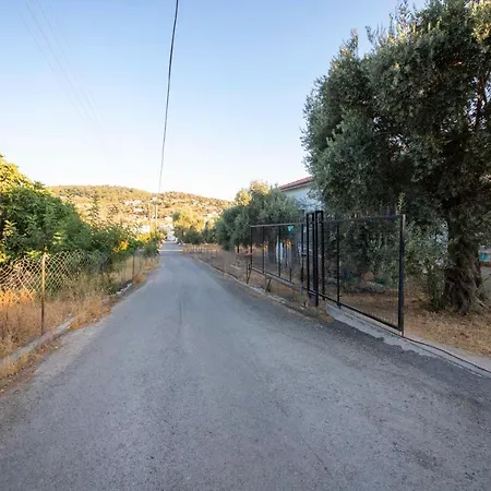 Lovely House Surrounded By Nature In Bodrum Çiftlikköy